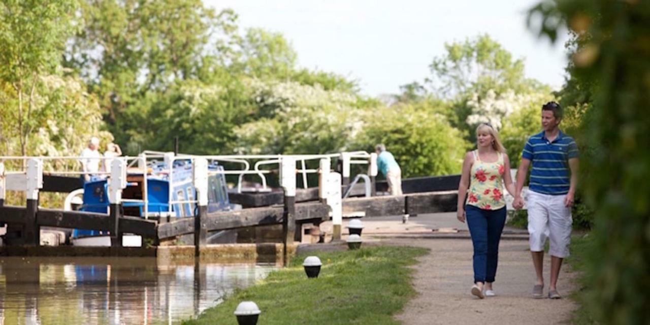 Fergies Canal Side Cottage Warwick  Exterior photo